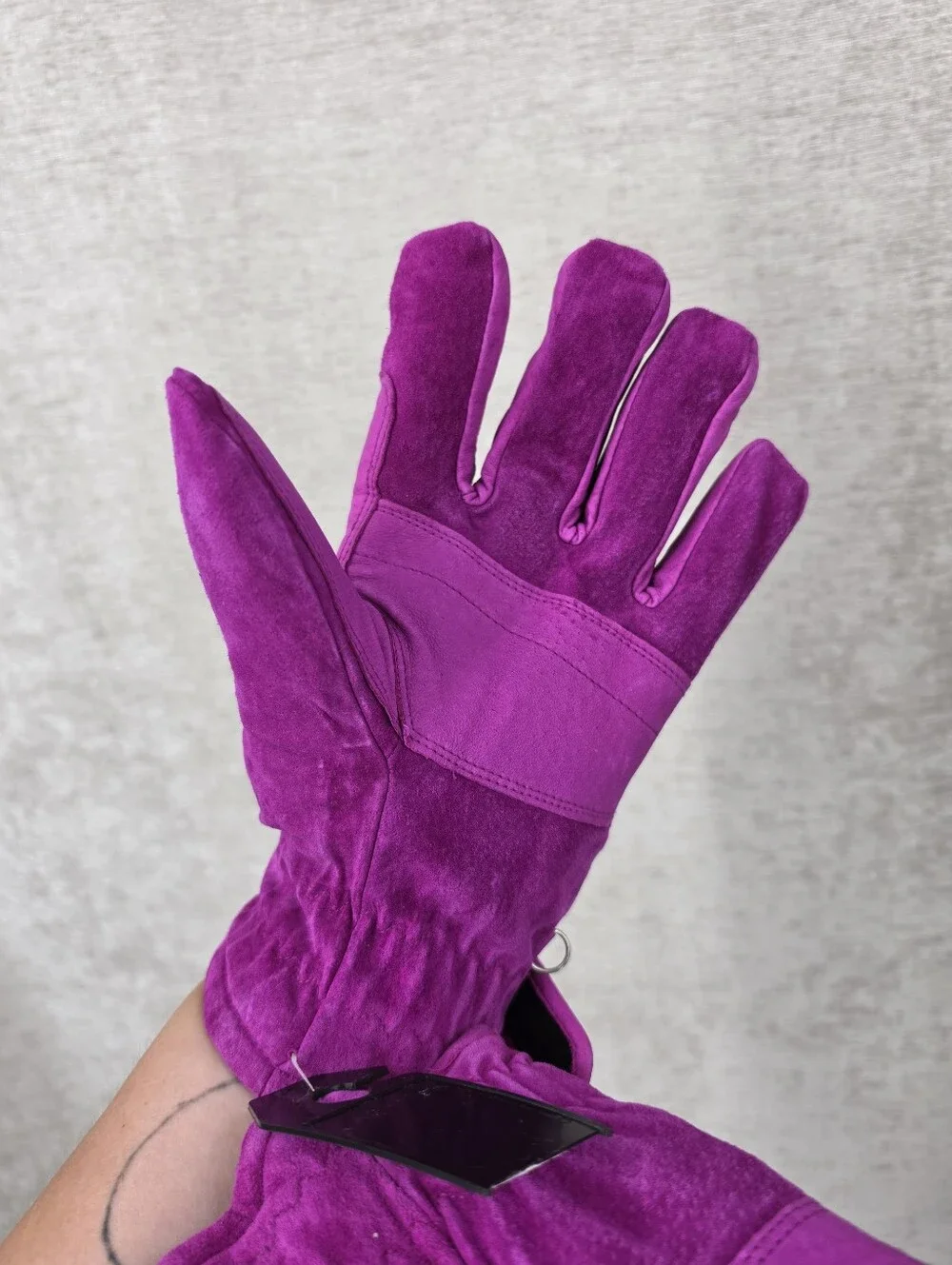 Wilsons Leather Fuchsia Pink Suede Winter Gloves Faux Sherpa Lining